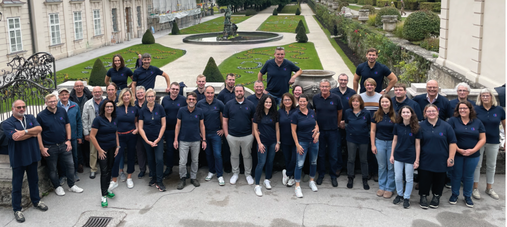 Team von adphos